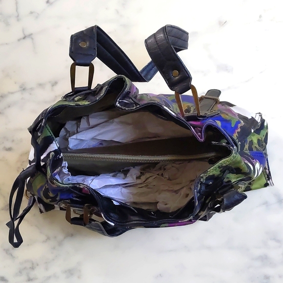 NWOT. Jessica Simpson Large multi color satin shoulder bag with three layers. - Picture 4 of 5